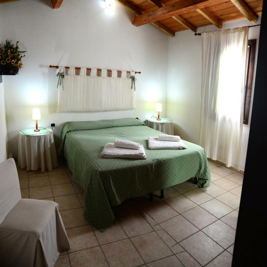 Agriturismo Sa Perda Marcada アルブス エクステリア 写真